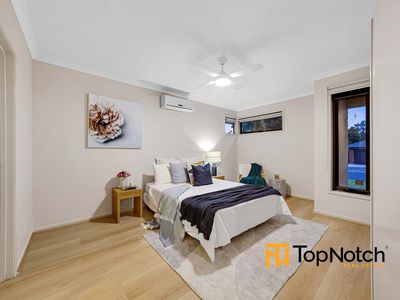 18 Sanctum Circuit, Doreen