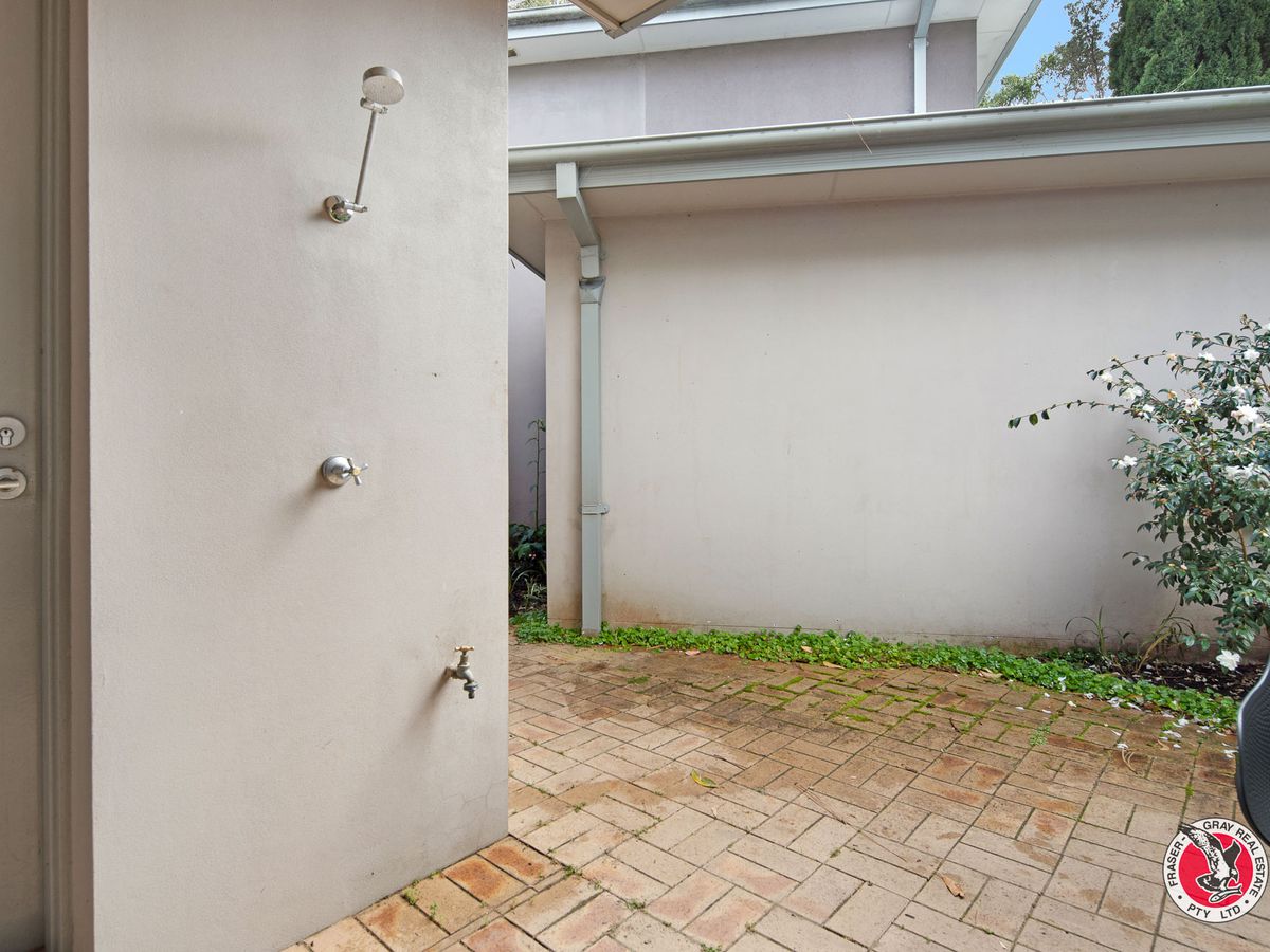 8 Angle Street, Broulee FraserGray Real Estate