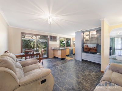 30 Narellan Drive, Hampton Park