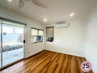2 / 48B Bligh Street, Telarah
