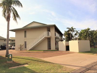 9 / 26 Flametree Circuit, Rosebery