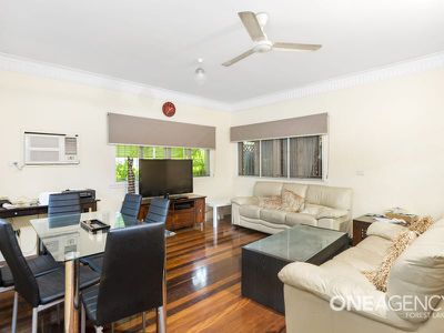 6 Saint Clements Rd, Oxley