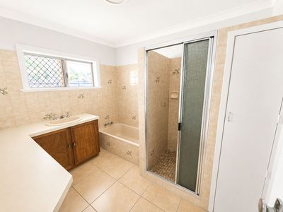 35 Holm Street, Atherton