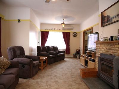 16 Oak Street, Huonville