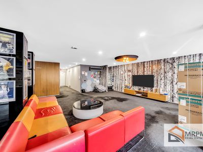 609 / 139 Bouverie Street, Carlton