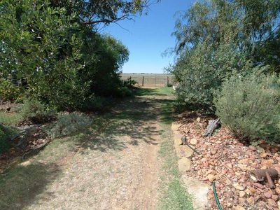 82 Gull street, Longreach