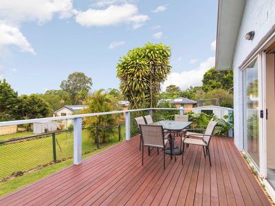 6 Rosewood Avenue, Bangalow