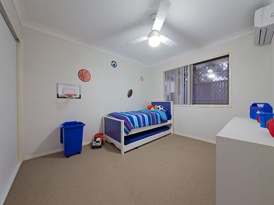 4 Tallis Street, Wakerley