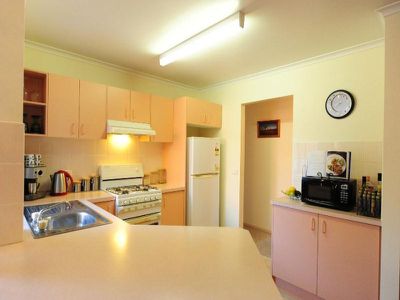 3 / 13 KYLE COURT, Wodonga