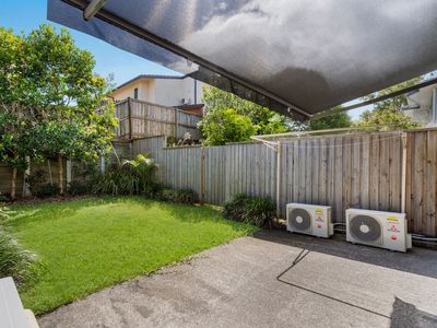 16 / 9 Springfield College Drive, Springfield