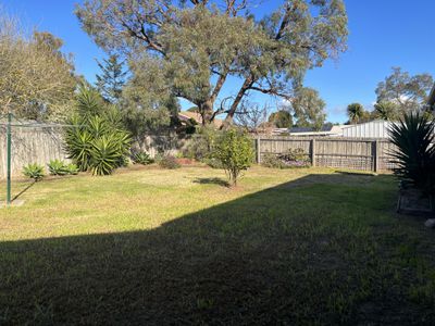 10 Dendle Street, Leopold