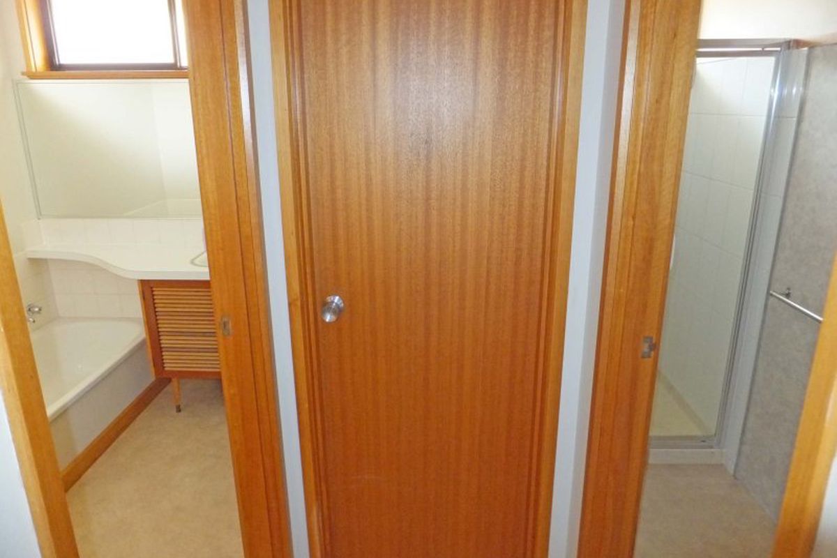 38 Saunders Street, Kyabram