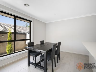 100 Mabo Boulevard, Bonner