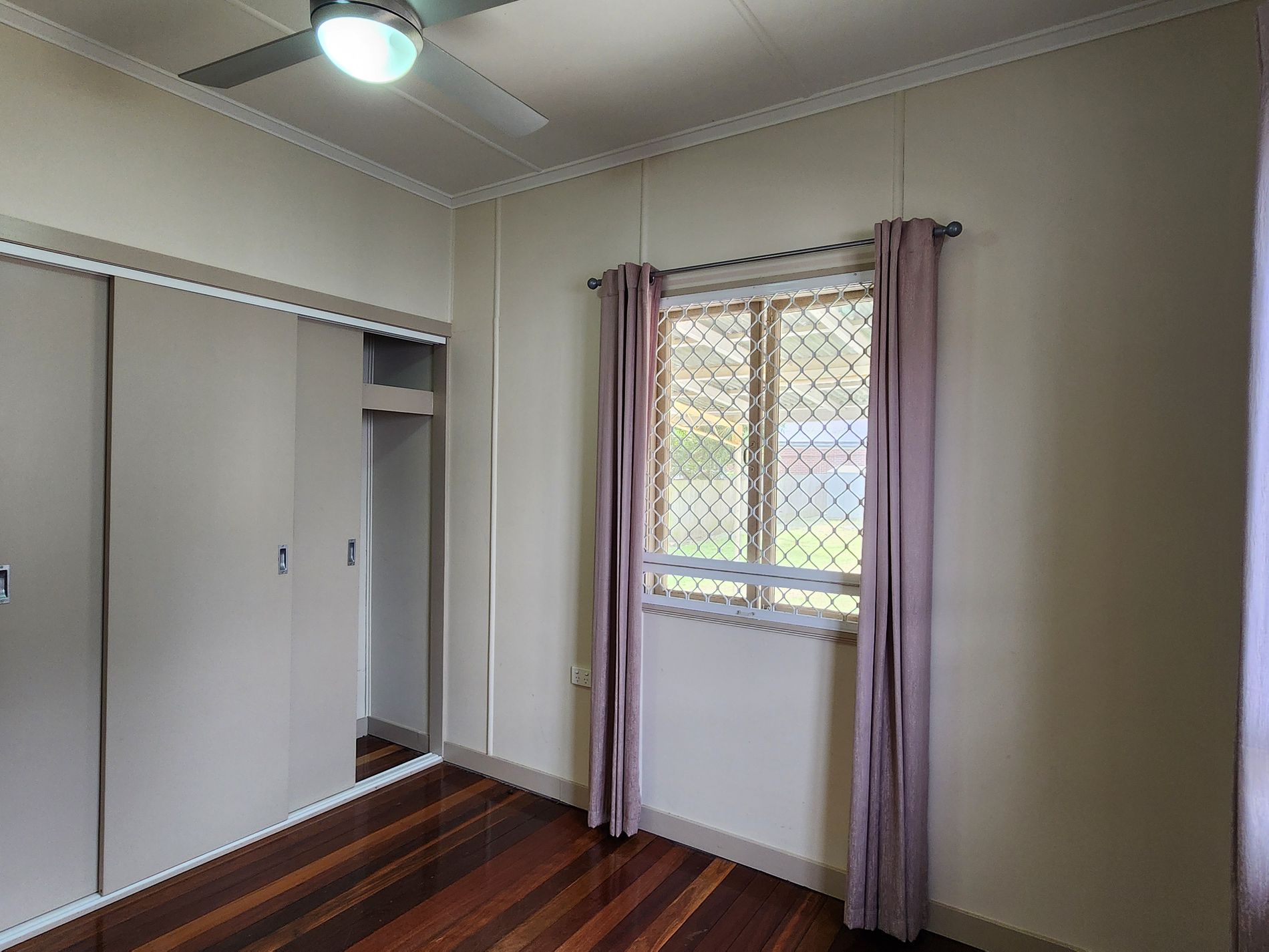 11 Alexandra Street, Booval