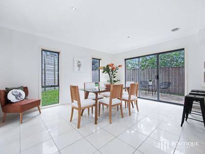 5 / 18-20 Golden Grove, Springvale South