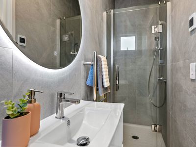 75 Tarapuka Road, Westgate