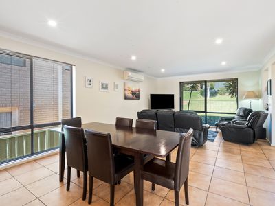 84 Golden Wattle Drive, Ulladulla