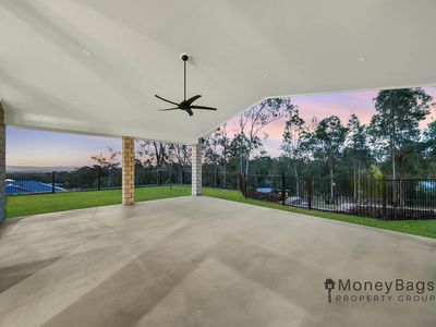 110-114 Townsvale Drive, Woodhill