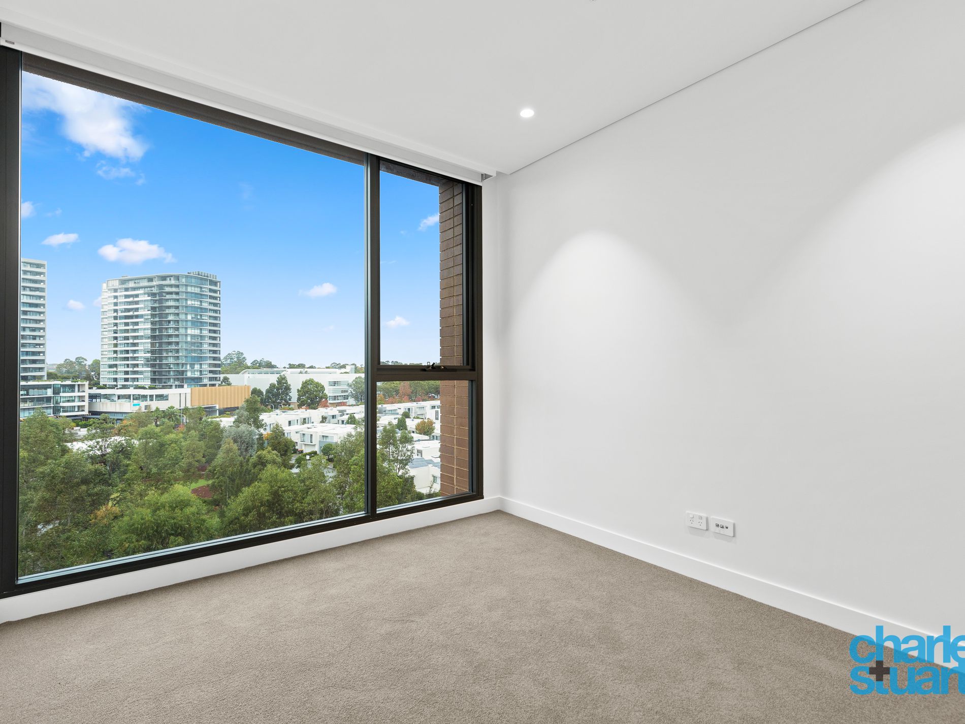 815 / 21 Spurway Drive, Norwest