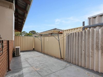 28 Wooramel Crescent, Gosnells