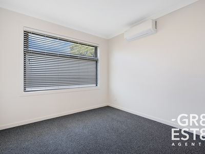 2a & 2b Evelyne Avenue, Cranbourne