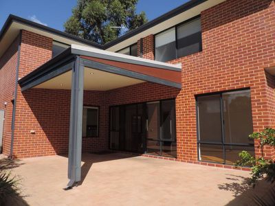 28 Collins Street, Yokine