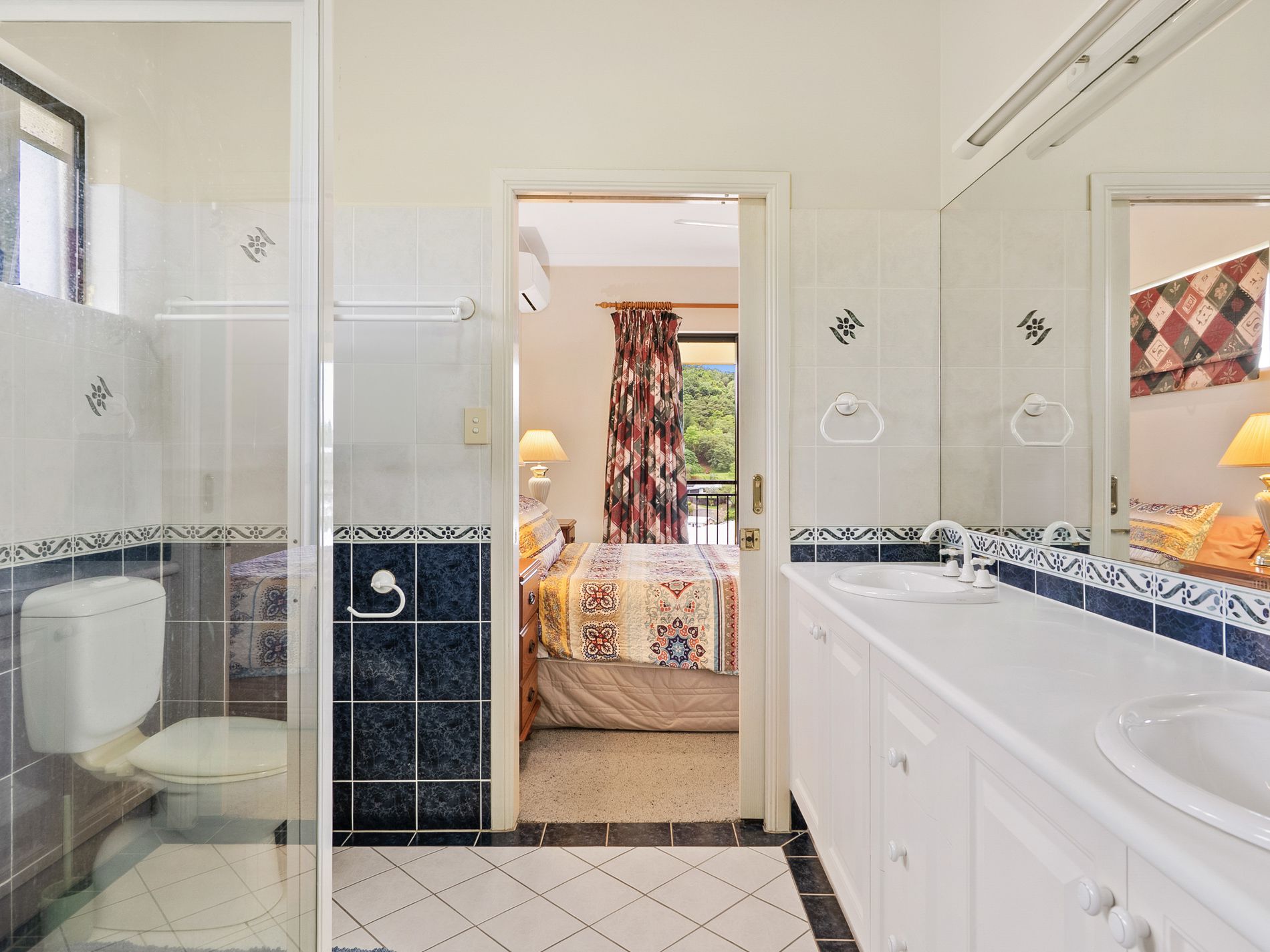 22 Pheasant Street, Bayview Heights