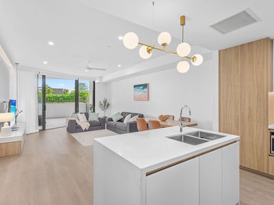 311 / 4 Lake Street, Forster