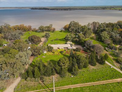 2571 Murray Valley Highway, Mystic Park