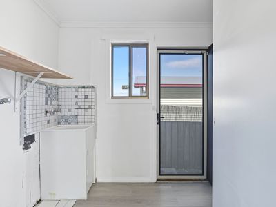 9 / 11 Toongabbie Street, Midway Point