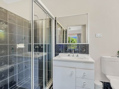 25 Rennel Close, Mount Sheridan