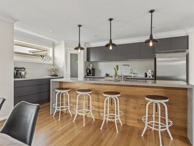 14 Porter Circuit, Milton