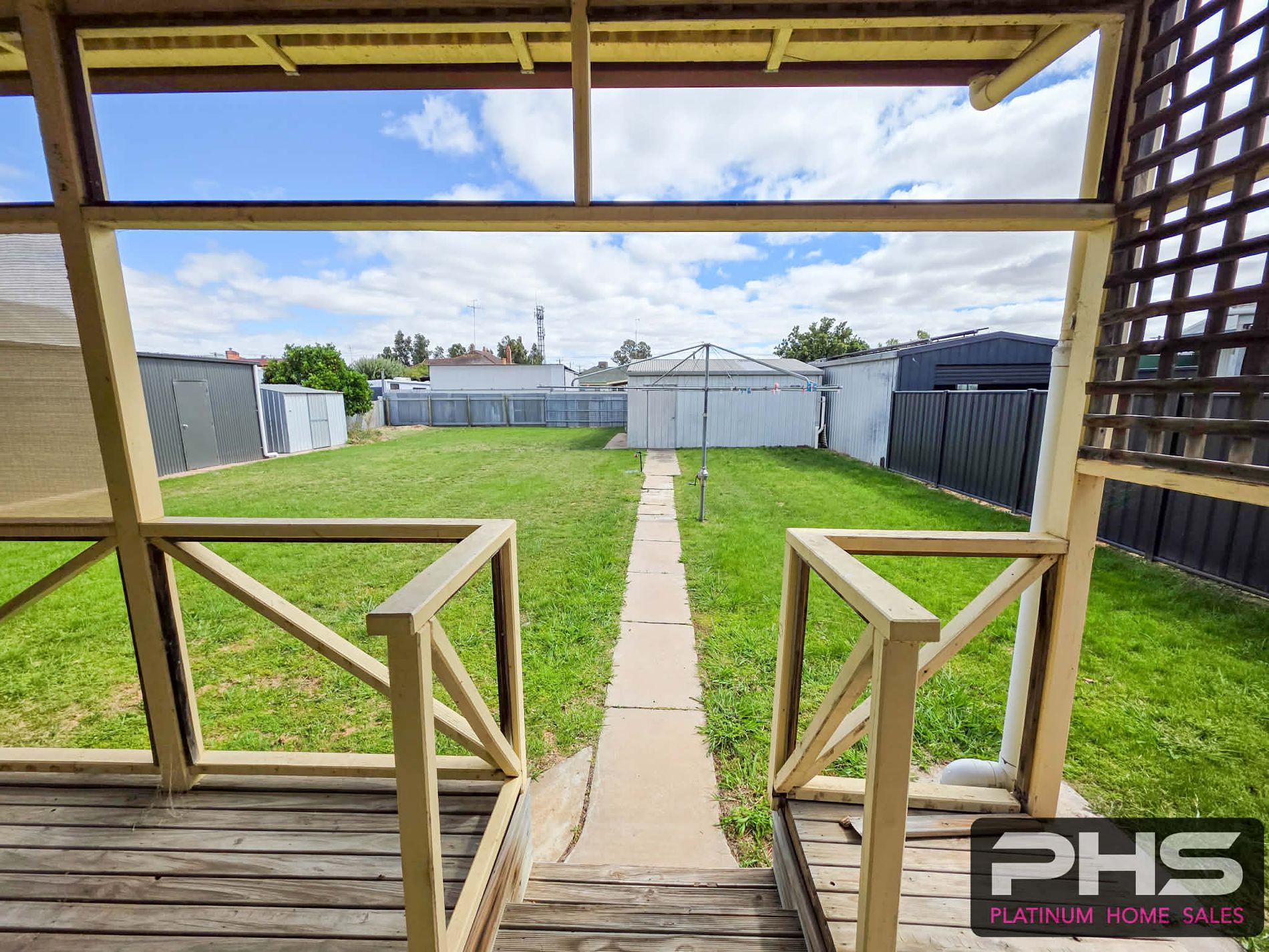 9 Muir Avenue, Kerang