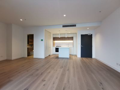 6411 / 648 Lonsdale Street, Melbourne