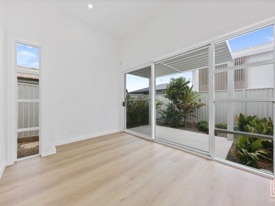 4 / 13 Gallipoli Road, Long Jetty