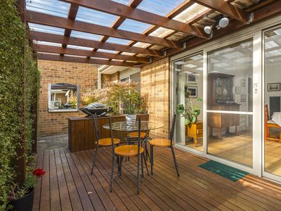 unit 2 / 15-17 Rodney Street, Gisborne