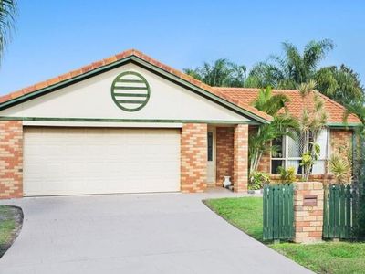 12 Greenwood Court, Helensvale