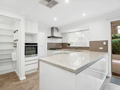 34B Chaparral Crescent, Willetton