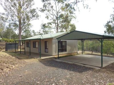 301 Dennis Road, Cedar Vale