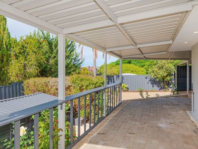 21 Stawell Way, Padbury