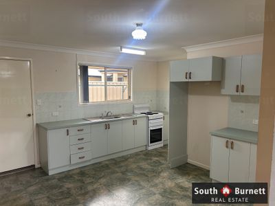 1 / 18 Savoy Court, Kingaroy