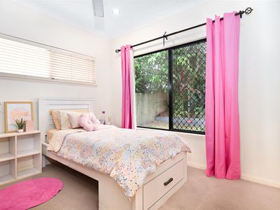 12 Chystanthus Street, Trinity Park