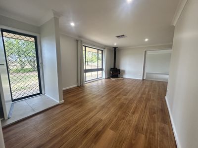 8 Gidgee Road, Dubbo