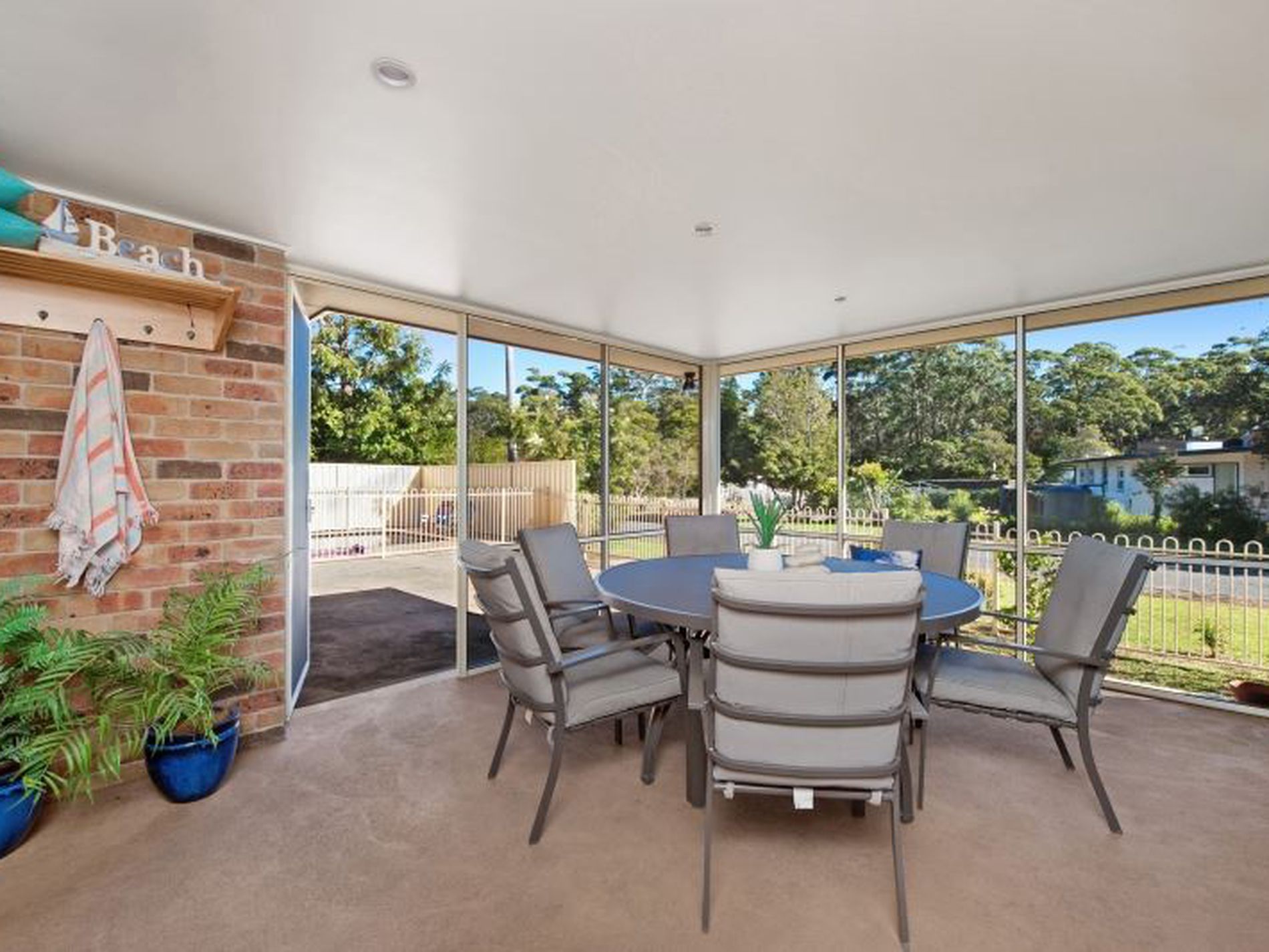 21 Beach Street, Lake Tabourie