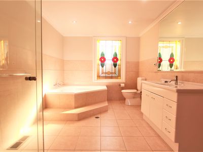 268 Huntingdale Road, Huntingdale