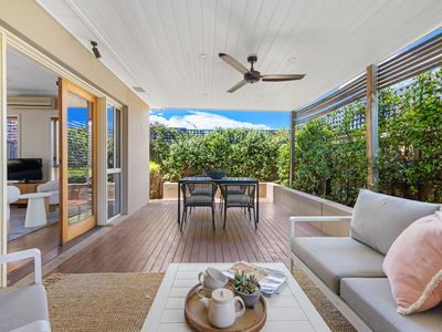 2 / 198 Civic Parade, Altona