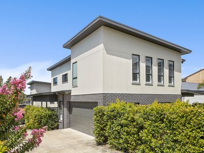 27A Douglas Road, Fernhill