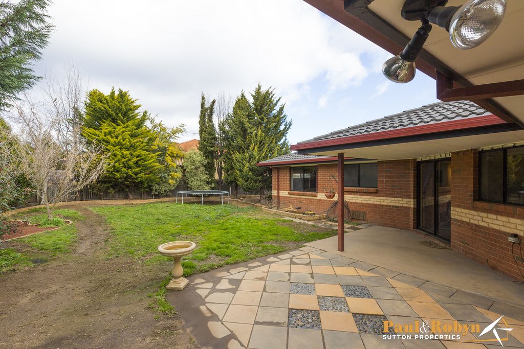 22 Dillwynia Crescent, Jerrabomberra