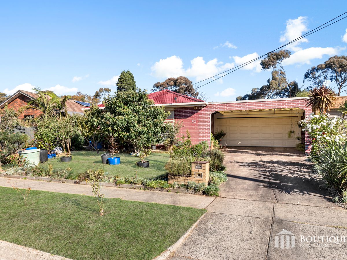 22 Bellbrook Drive, Dandenong North