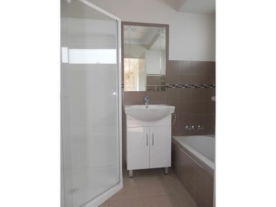 18 Lourdes Rise, Cygnet